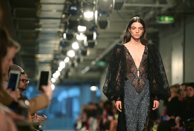 Christopher Kane Catwalk 