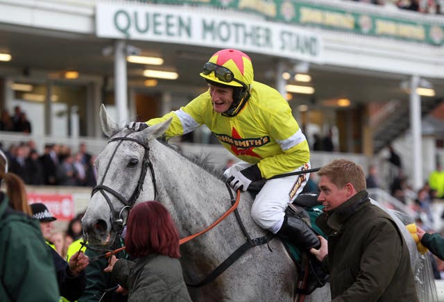 Daryl Jacob and Neptune Collonges after winning the 2012 Grand National at Aintree