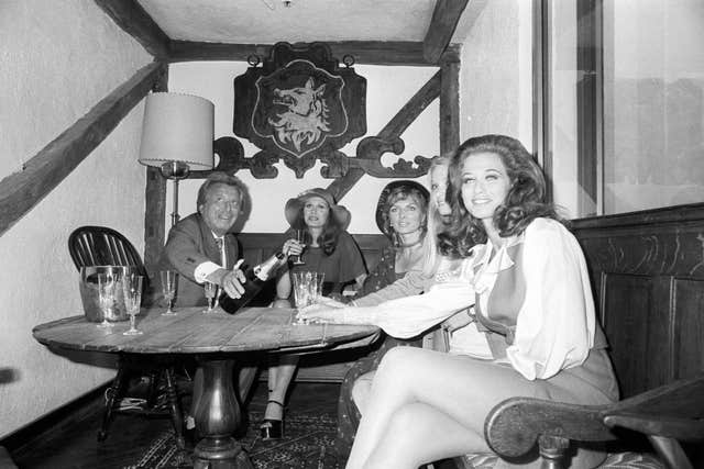 Bernard Delfont with actresses Dame Joanna Lumley and Julie Ege, former Miss World Eva Ruber-Staier and actress Valerie Leon