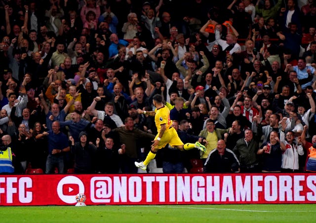 Summer signing Gustavo Hamer celebrates his equaliser with Sheffield United fans