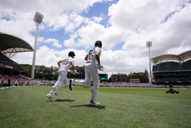 Will Jacks (left) and Brydon Carse briefly gave England hope with a 50 partnership (Robbie Stephenson/PA)