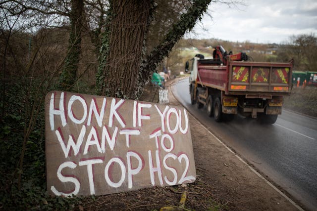 Stop HS2 signs near the site where protestors occupied a drilling platform used to drill the aquifer in Uxbridge, London (Aaron Chown/PA)