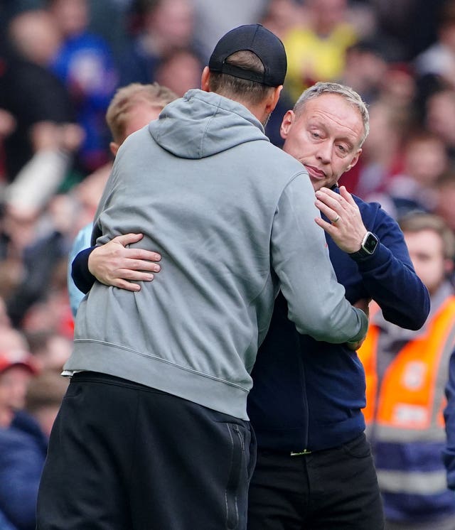 Liverpool manager Jurgen Klopp with Nottingham Forest boss Steve Cooper 