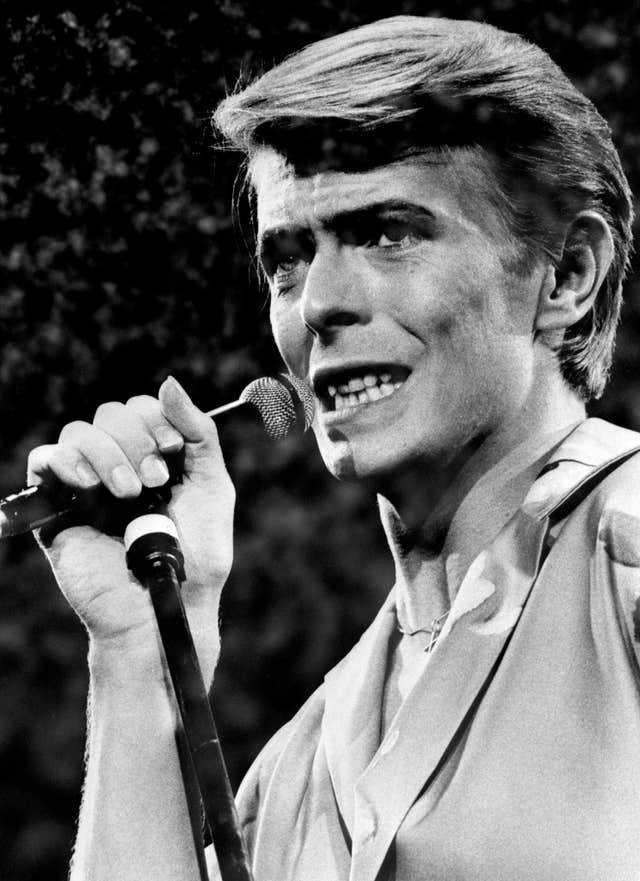 David Bowie’s likeness to appear on stage in immersive concert ...