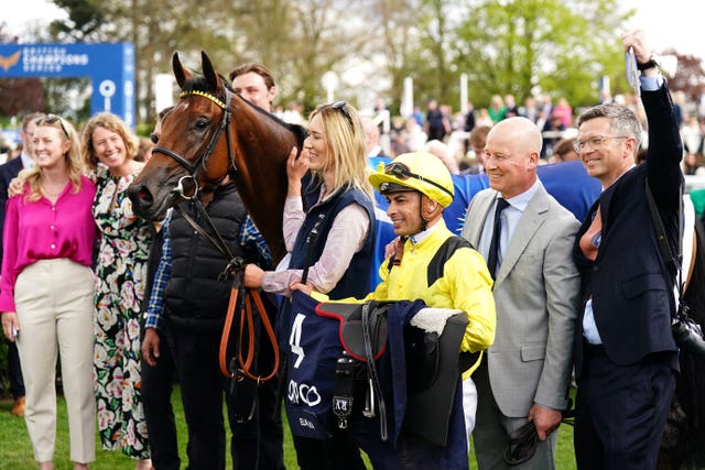 Varian (right) celebrating Elmalka's 1000 Guineas victory