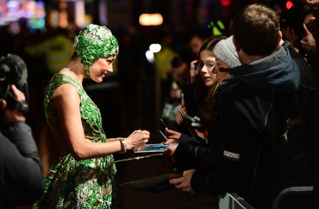 Amber Heard meets fans during the Aquaman premiere held at Cineworld in Leicester Square, London.