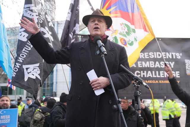 Iain Duncan Smith speaks at a protest against the new Chinese embassy