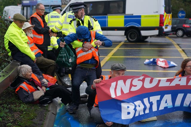 Insulate Britain protests