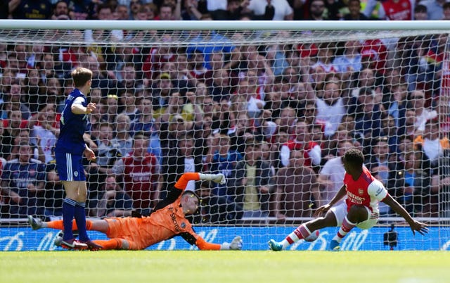 Eddie Nketiah scores the second