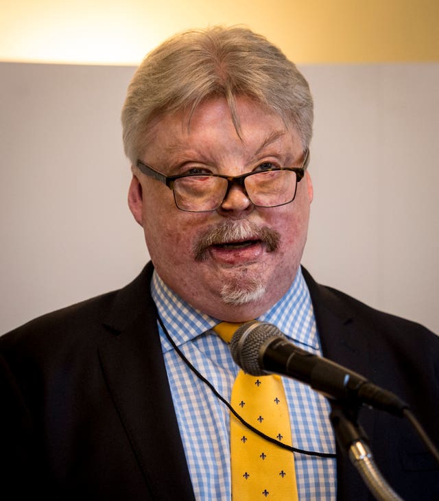 Simon Weston