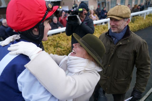 Geri Horner embraces her jockey Jack Andrews