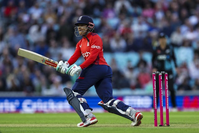 England Women's Sophia Dunkley batting during the fourth T20 International at The Kia Oval