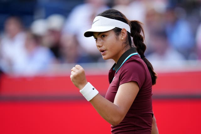 Emma Raducanu clenches her fist after winning a point against Cristina Bucsa