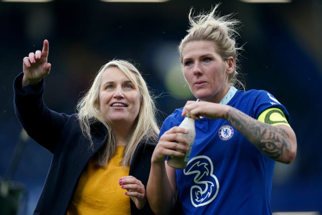 Emma Hayes returned to the dugout as Chelsea reclaimed top spot in the Women’s Super League table with a 3-0 win over Tottenham