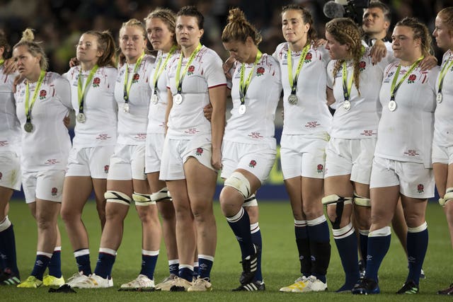 Upaya Inggris untuk meraih kemenangan di final Piala Dunia Rugbi Wanita berakhir dengan patah hati setelah kalah dari tuan rumah Selandia Baru di Eden Park di Auckland 