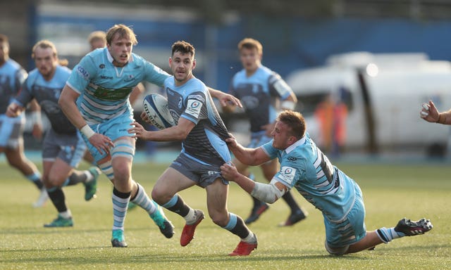 A kit clash was the talk of the day as Cardiff Blues took on Glasgow Warriors