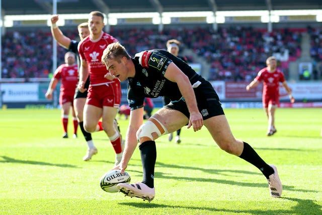 Stafford McDowall playing for Glasgow Warriors