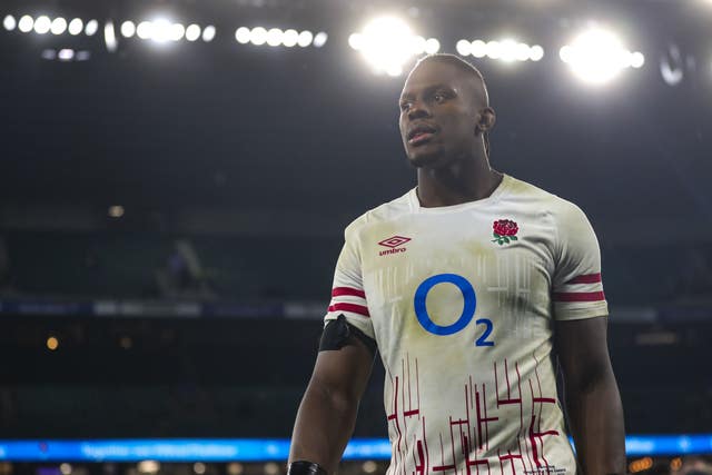 Maro Itoje has urged England fans to stand by the team
