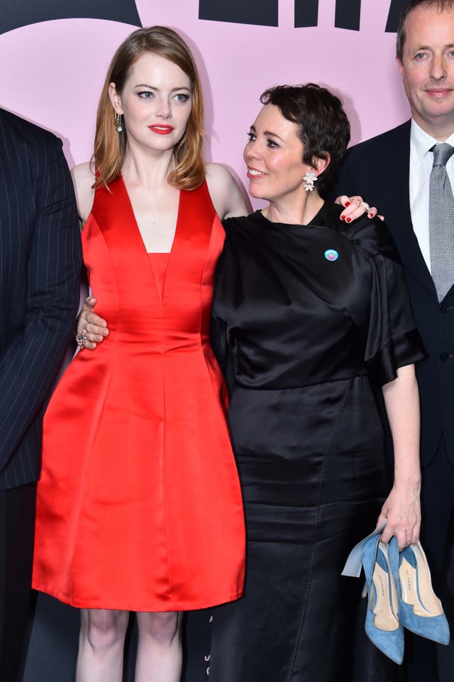 Emma Stone and Olivia Colman