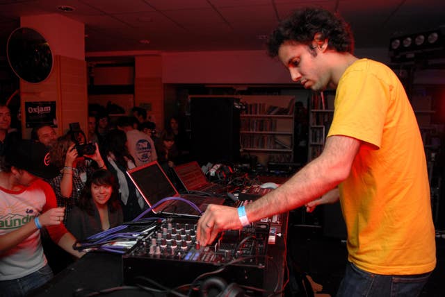 Four Tet