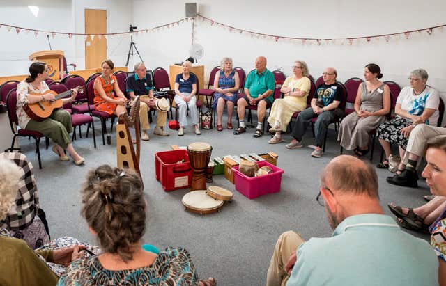 Music therapy to help dementia