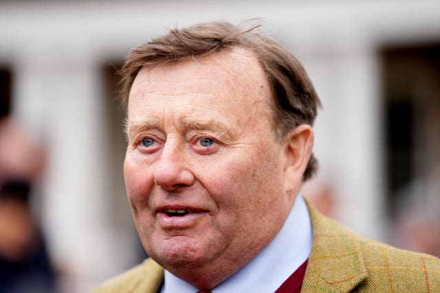 Nicky Henderson was left disappointed at Sandown