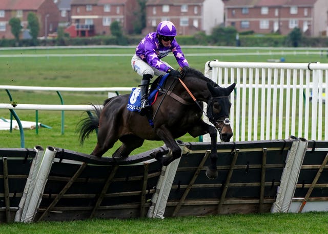 Rubaud winning the Scottish Champion Hurdle at Ayr 