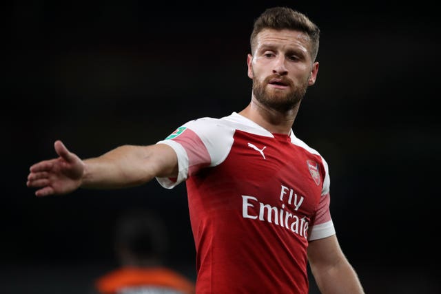 Arsenal defender Shkodran Mustafi has been told to find a new club by head coach Unai Emery.