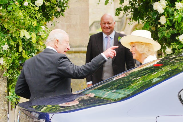 The King and Queen arriving at the church in Kemble 