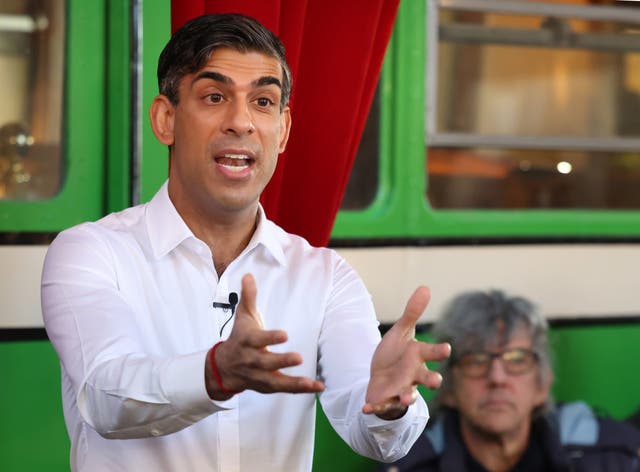 Rishi Sunak visits Leigh-on-Sea