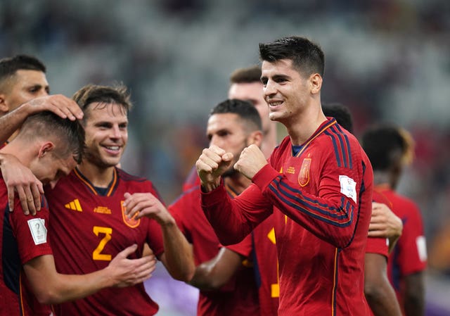 Spain win first World Cup match against Costa Rica 