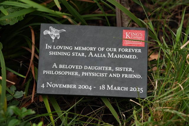 A plaque in memory of Aalia Mahomed