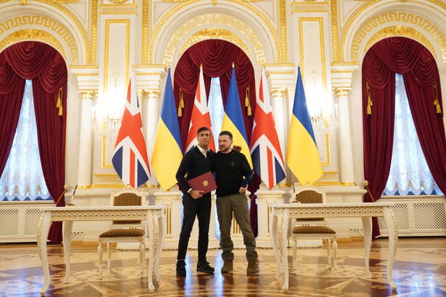 Prime Minister Rishi Sunak, left, with Ukrainian president Volodymyr Zelensky 