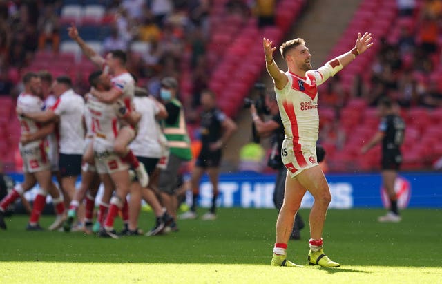 St Helens' Tommy Makinson celebrates at the end of the game