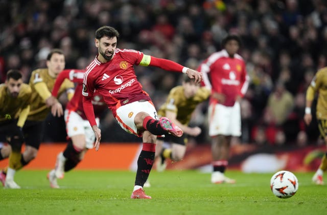 Bruno Fernandes strokes home from the penalty spot