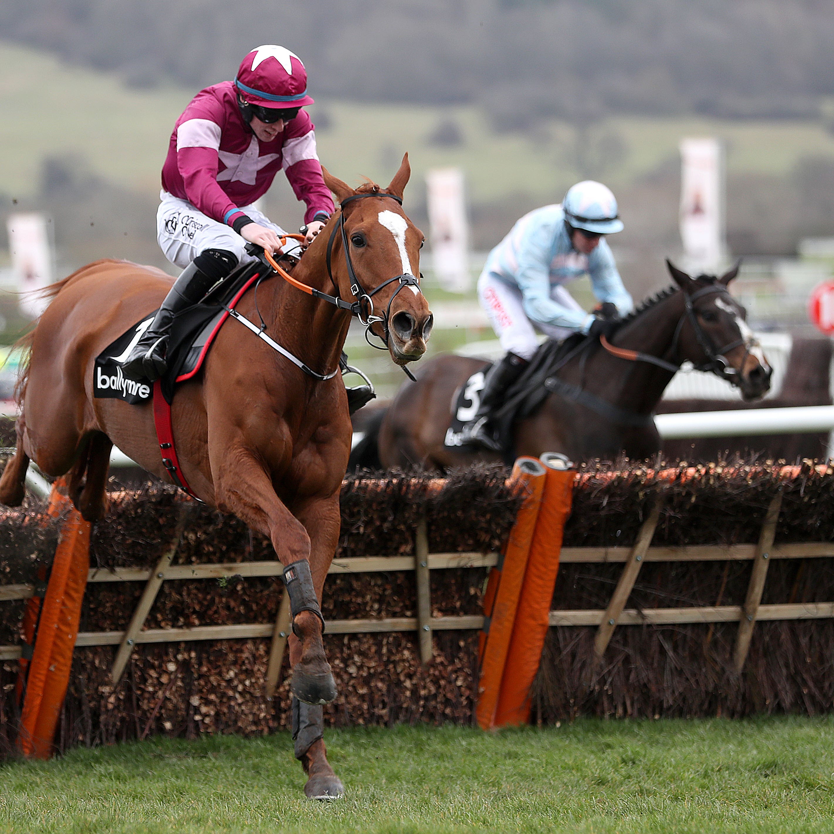 Samcro on his way to winning the Ballymore Novices' Hurdle at Cheltenham