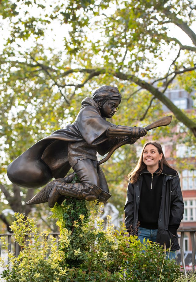 Harry Potter statue unveiling – London