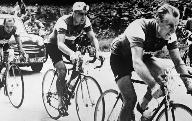 Cycling – Tour de France 1956 – Stage One