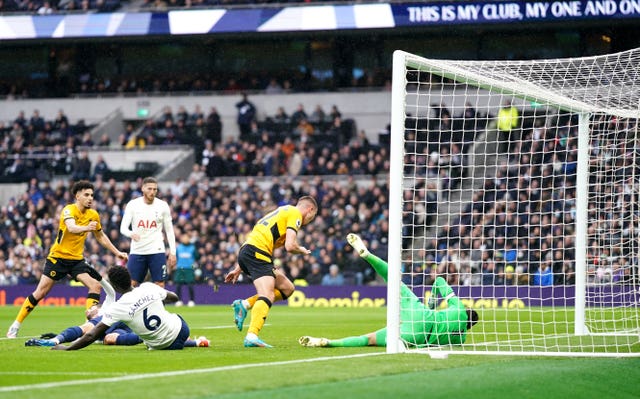 Dendoncker goal