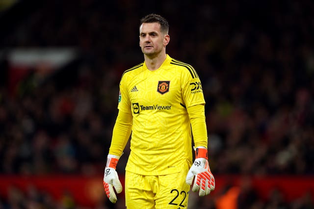 Manchester United goalkeeper Tom Heaton in action