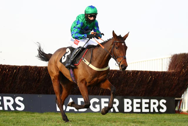 Ga Law winning the ‘Rising Stars’ Novices’ Chase at Wincanton Racecourse 