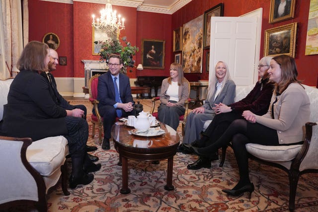 Elizabeth Emblem reception