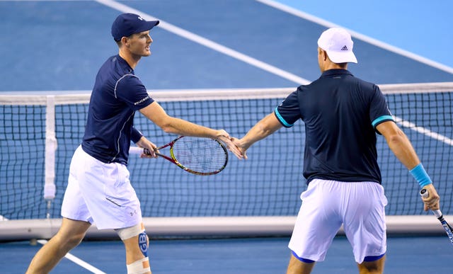 Murray and Inglot fought from a set down against their Uzbek opponents