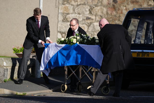 Alex Salmond coffin draped in Scottish flag