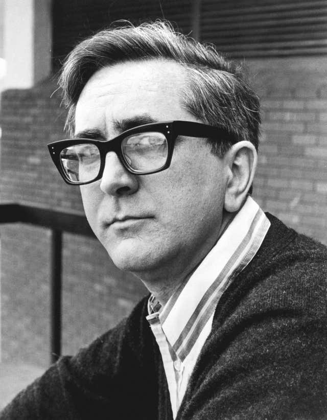 Entertainment – Len Deighton