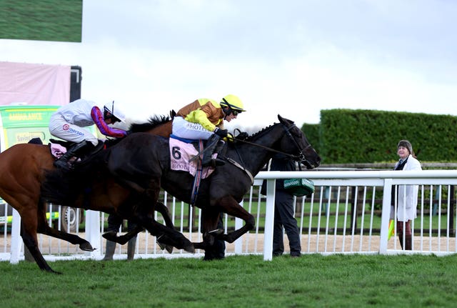 Galopin Des Champs begins to pull clear