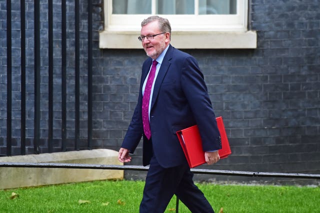 David Mundell with red folder at Downing Street