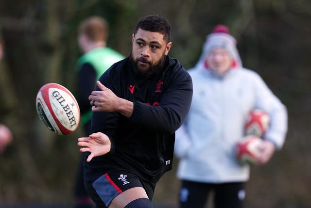 Taulupe Faletau