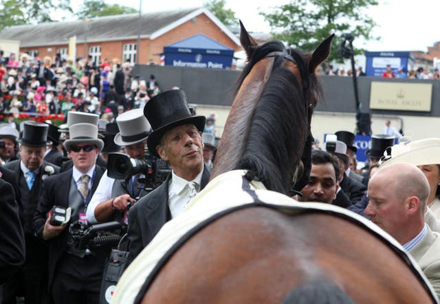 Sir Henry Cecil with Frankel, who remained unbeaten and whose offspring will run in both Classics this weekend 