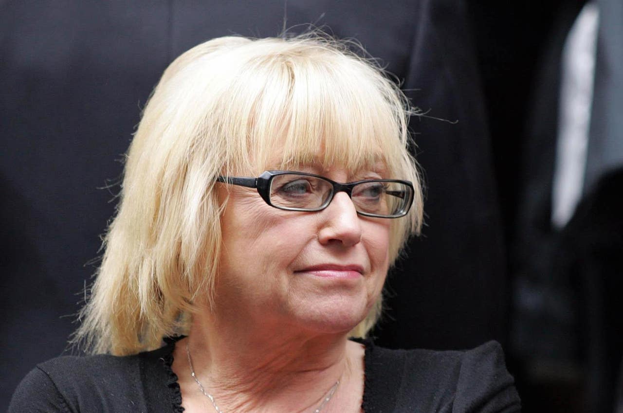 Judy Finnigan opens up on how paparazzi pressure led her to quit TV ...